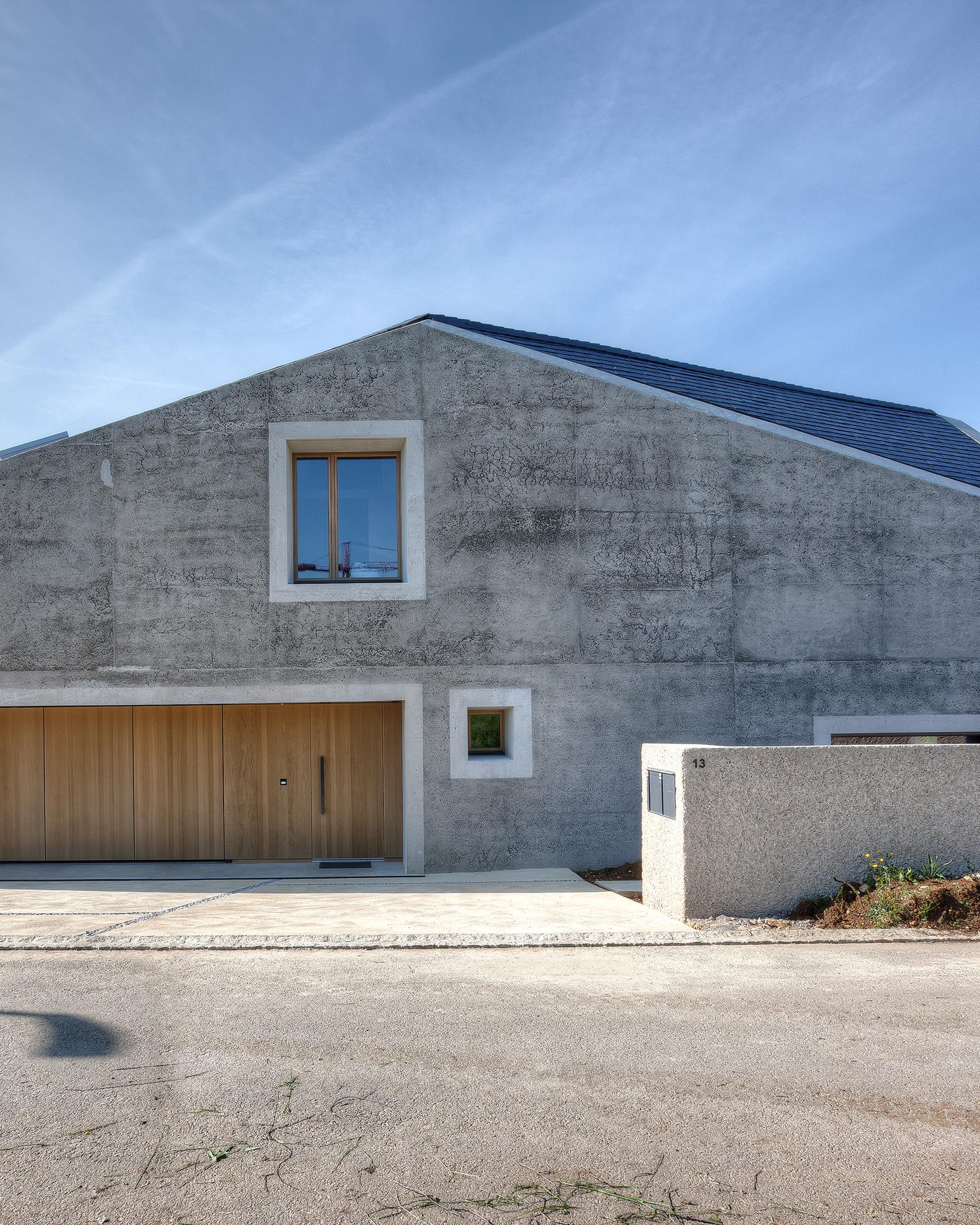 Bild von Einmaliges Architektur-Einfamilienhaus mit Land in ruhiger Lage von Seltisberg