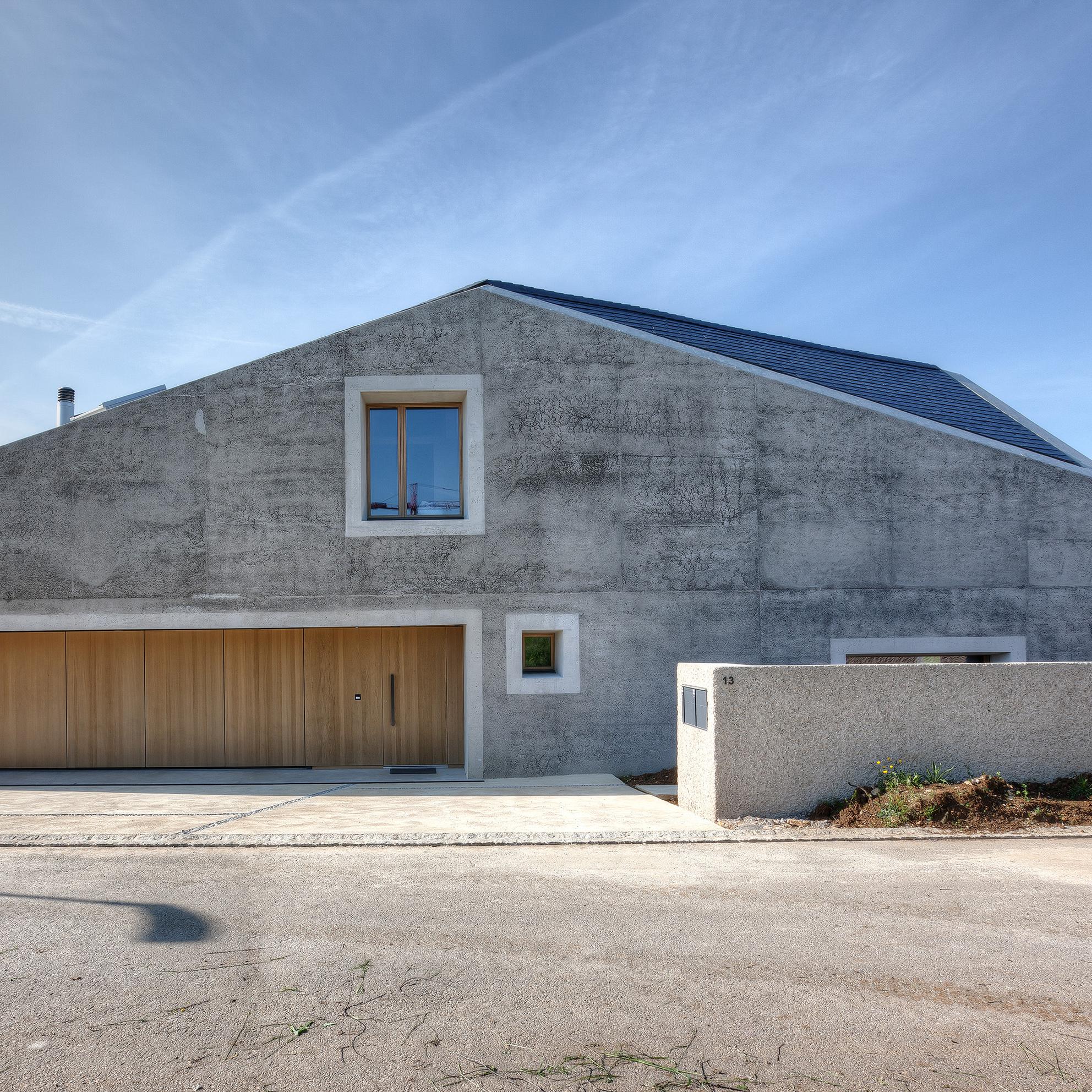 Bild von Einmaliges Architektur-Einfamilienhaus mit Land in ruhiger Lage von Seltisberg