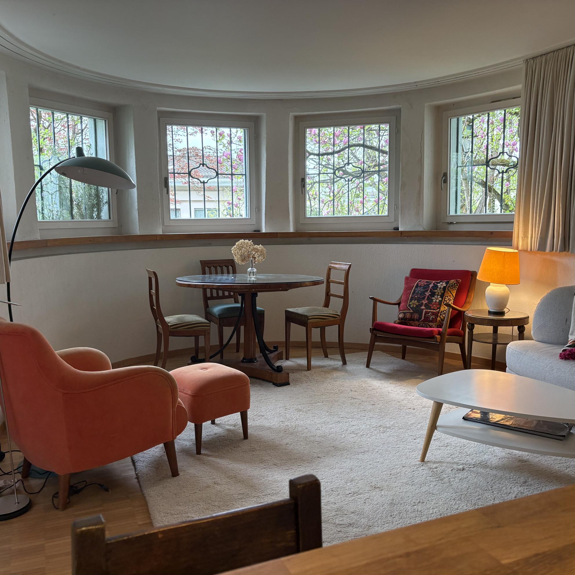 Bild von 2½-Zimmer-Wohnung in Zürich zur Miete an bester Lage mit atemberaubender Aussicht